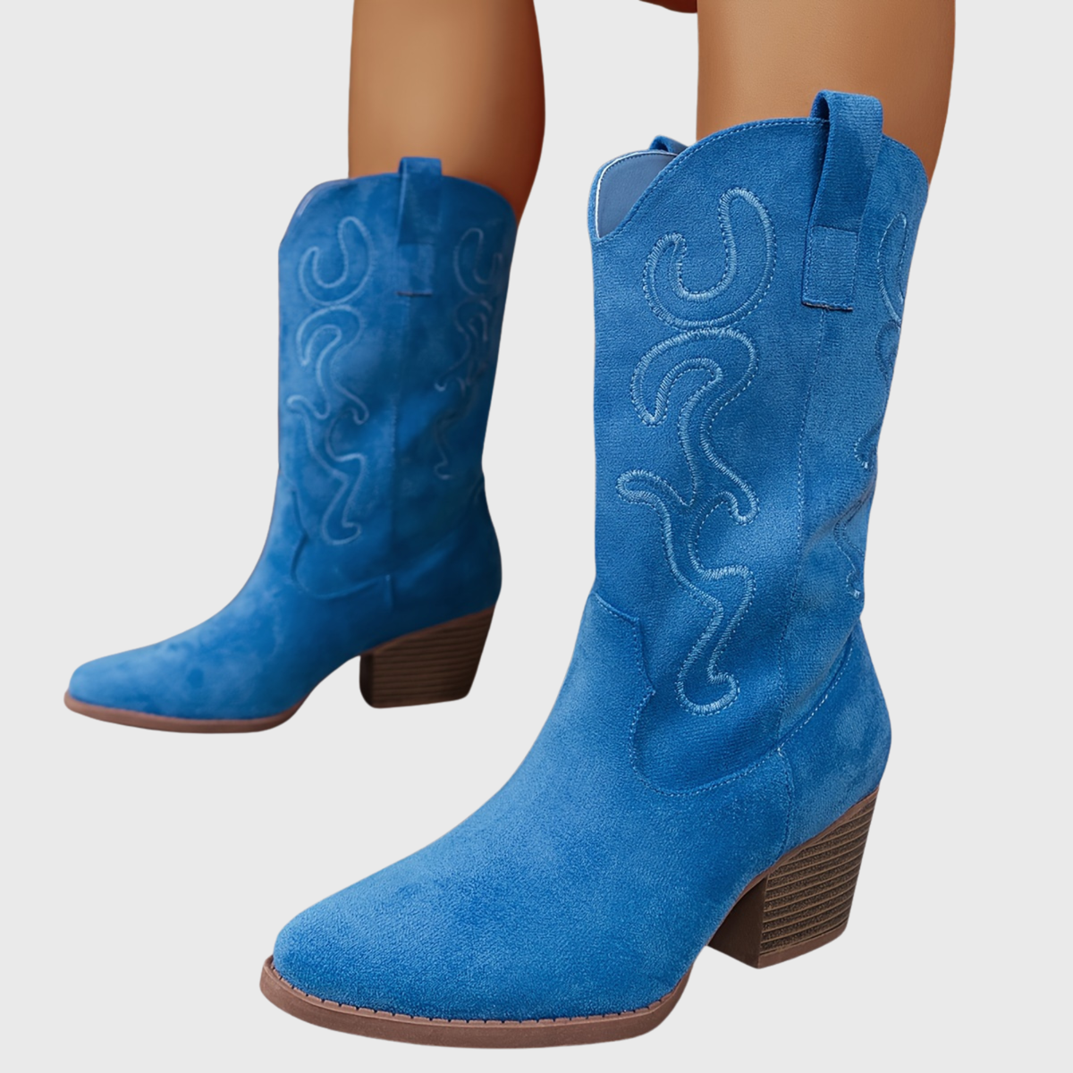 Sierra | Damen Cowboy-Stiefel mit breitem Schaft, bestickt, spitz und Blockabsatz