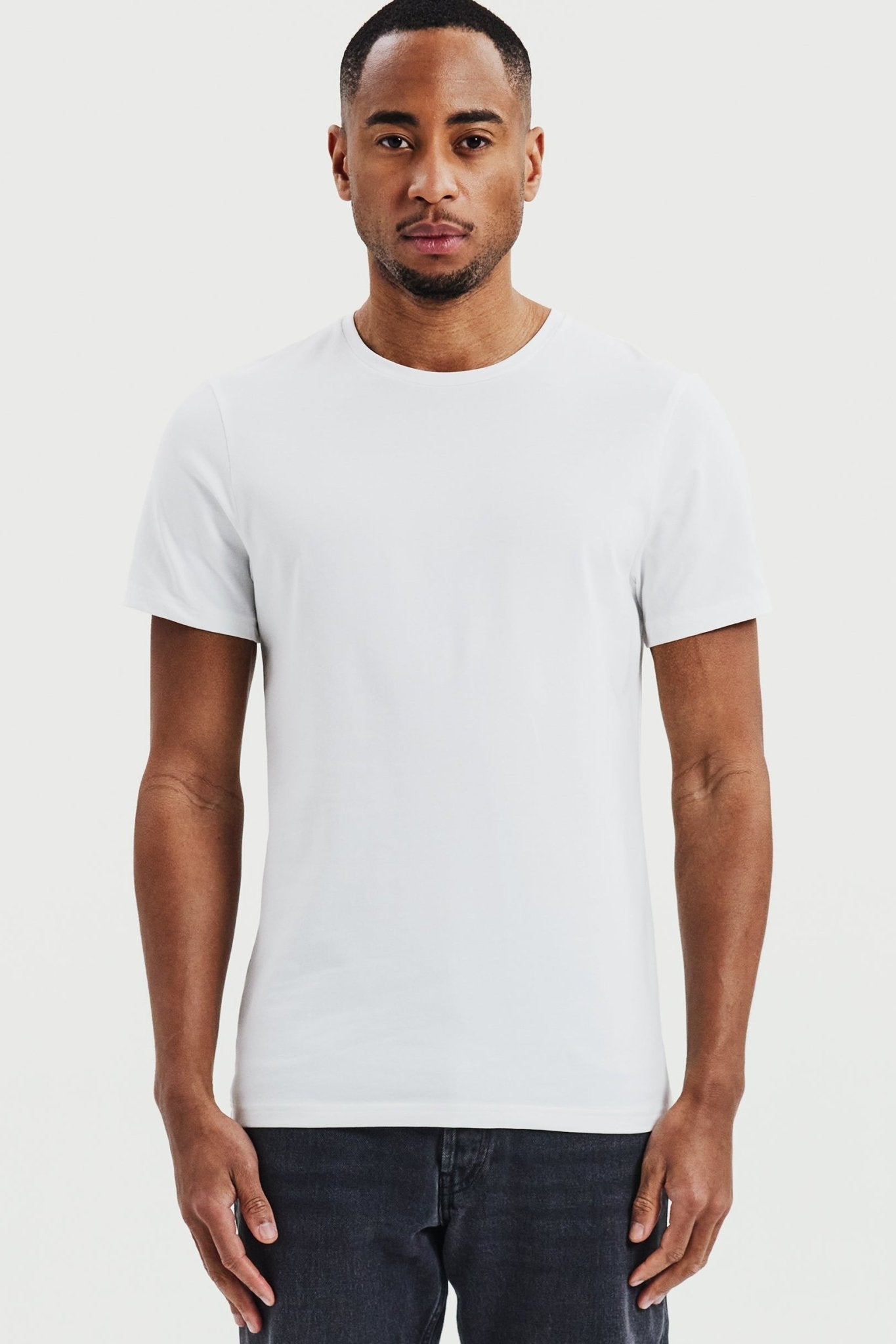 Crew-Neck Regular