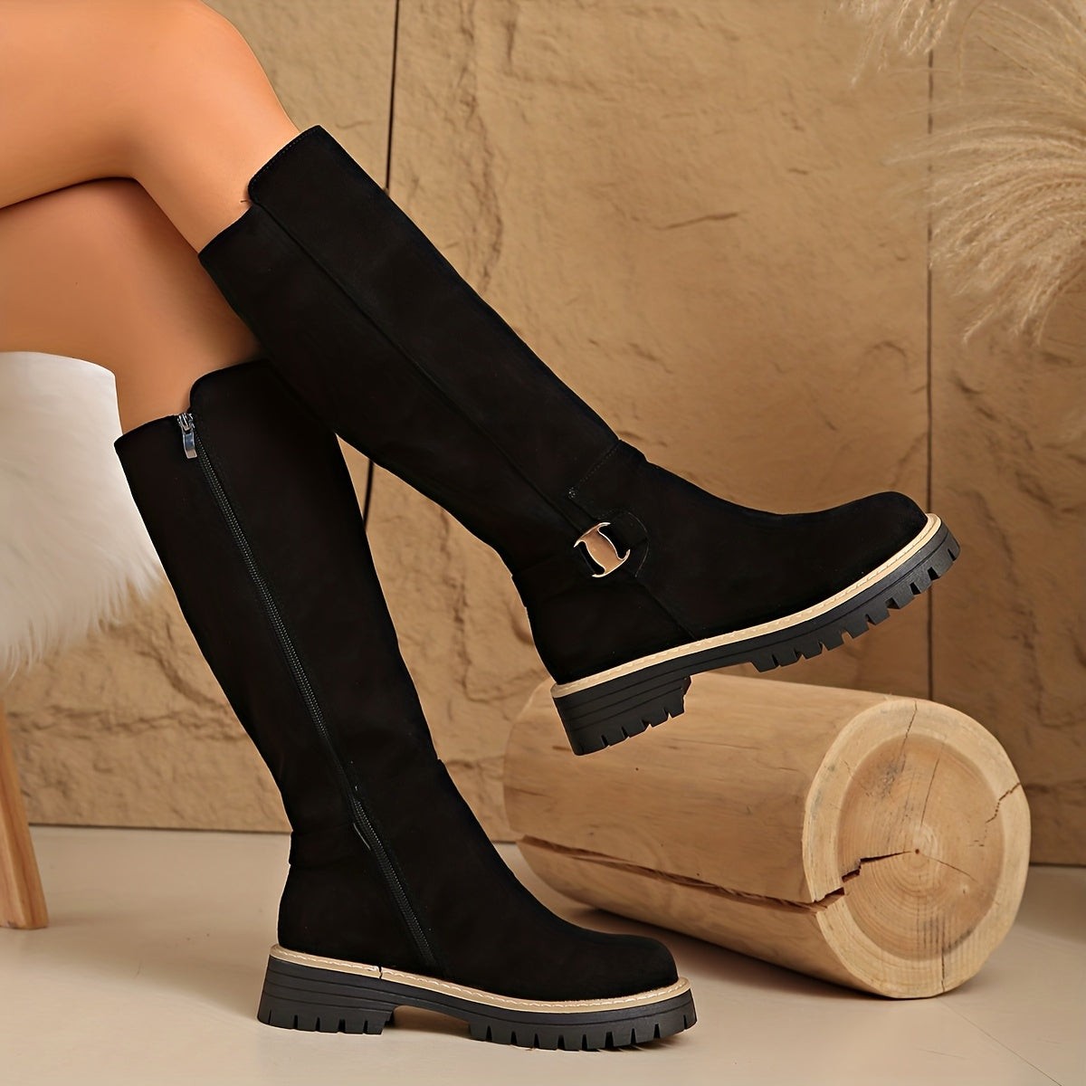 Marlowe | Damen Knielange Rundzehen Stiefel mit seitlichem Reißverschluss und dicker Sohle
