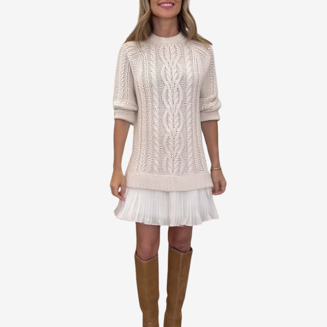 Freya | Damen Mini-Strickkleid mit plissiertem Saum und lässiger Passform